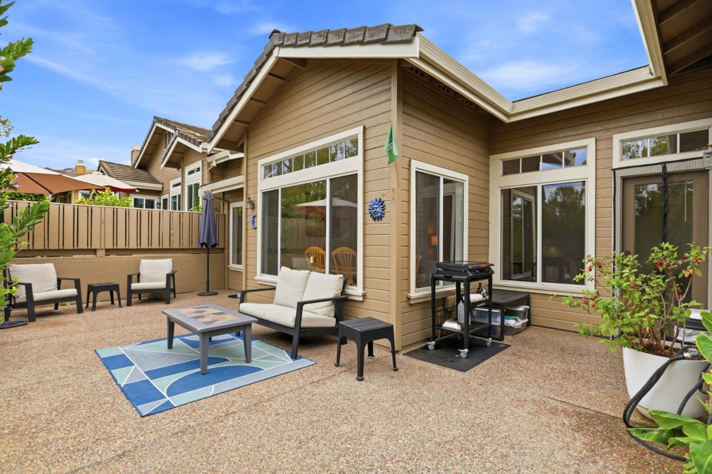 8803 Grape Wagon CIR