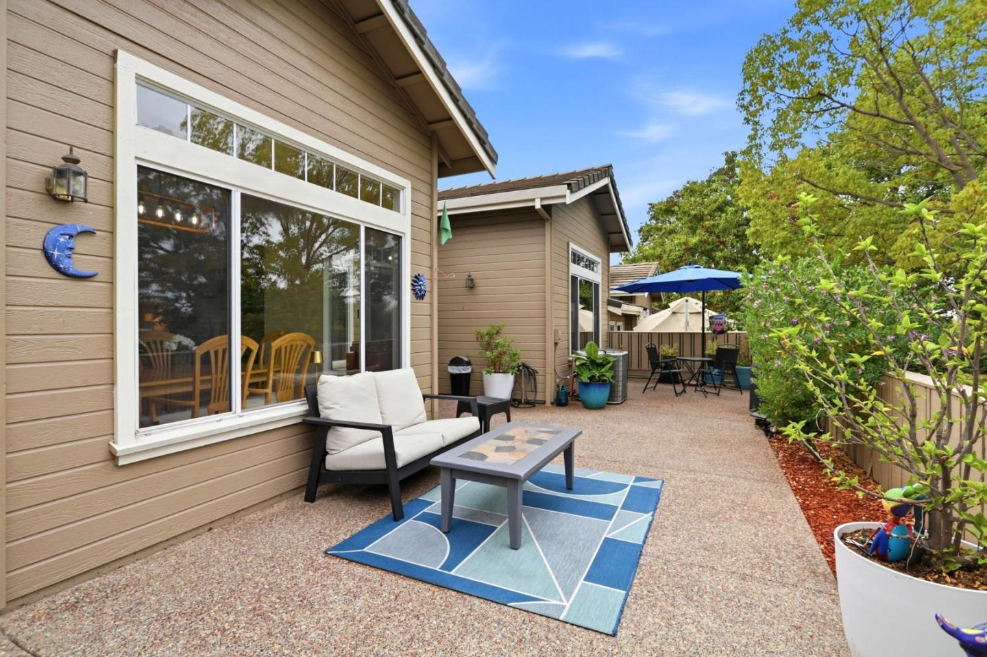 8803 Grape Wagon CIR