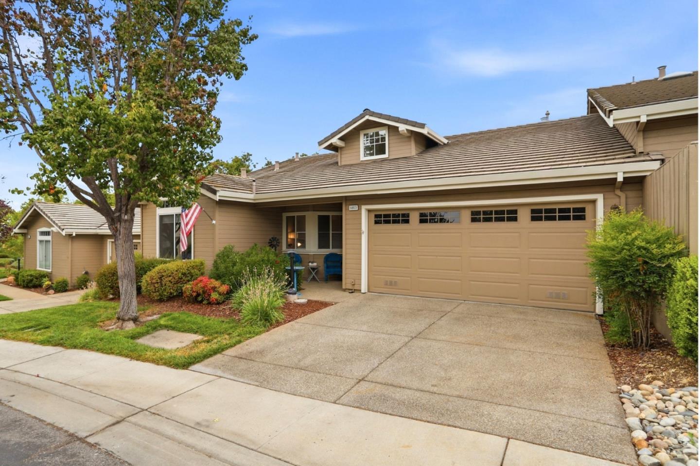 8803 Grape Wagon CIR