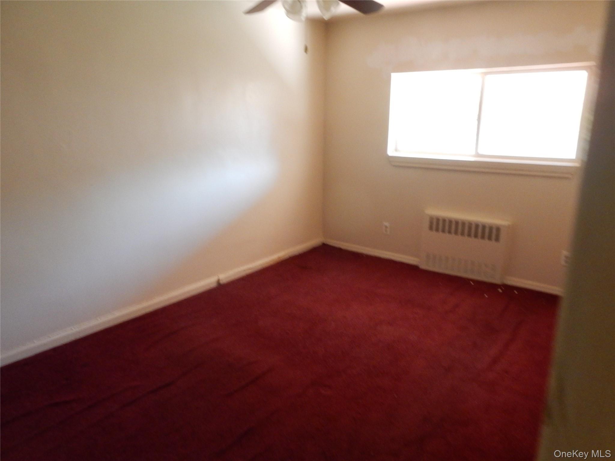4044 Ave