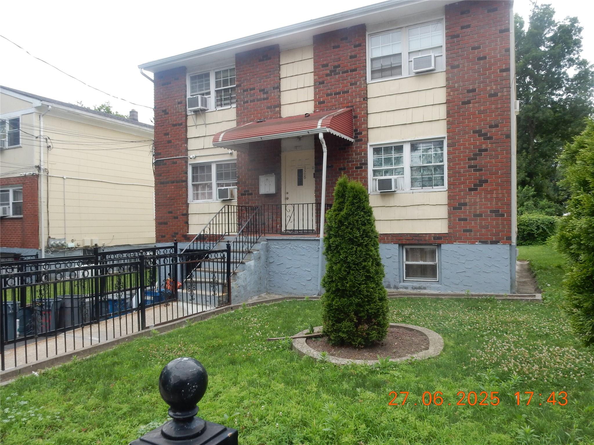 128 E. 4th Street
