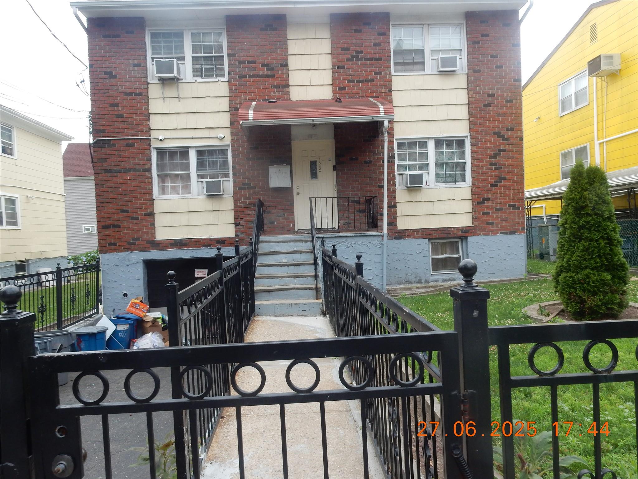 128 E. 4th Street