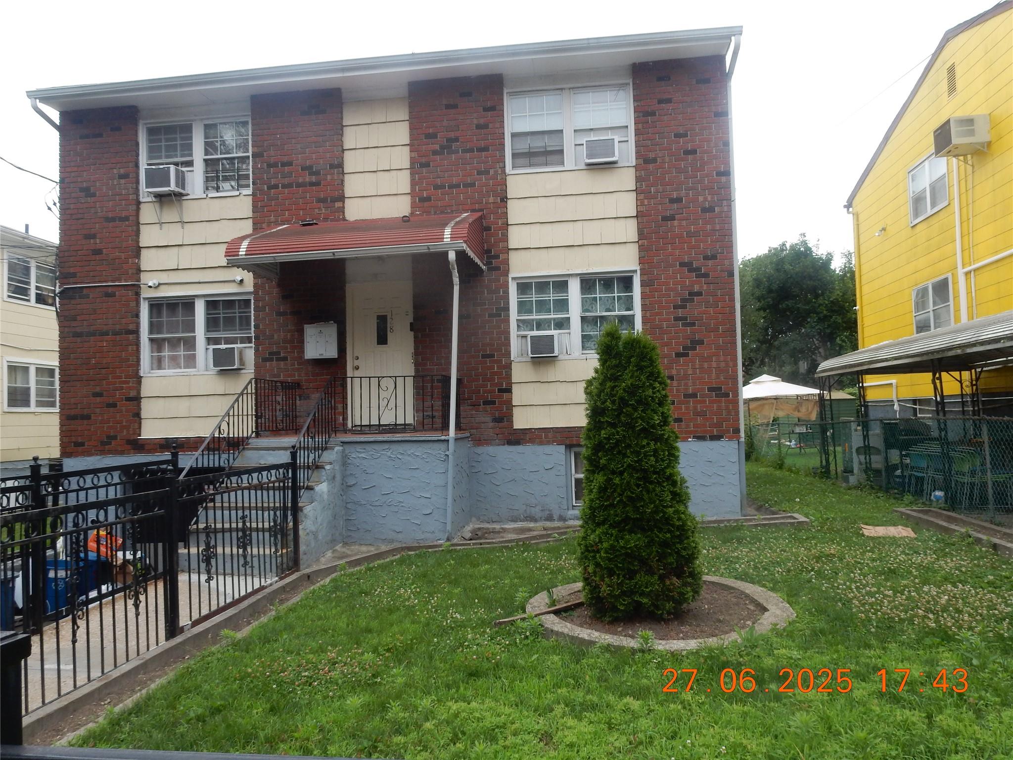 128 E. 4th Street