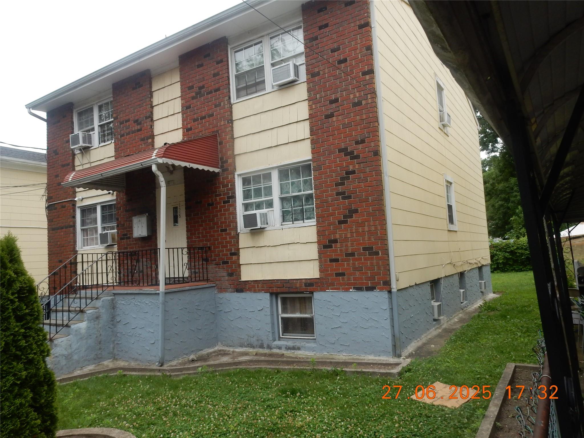 128 E. 4th Street