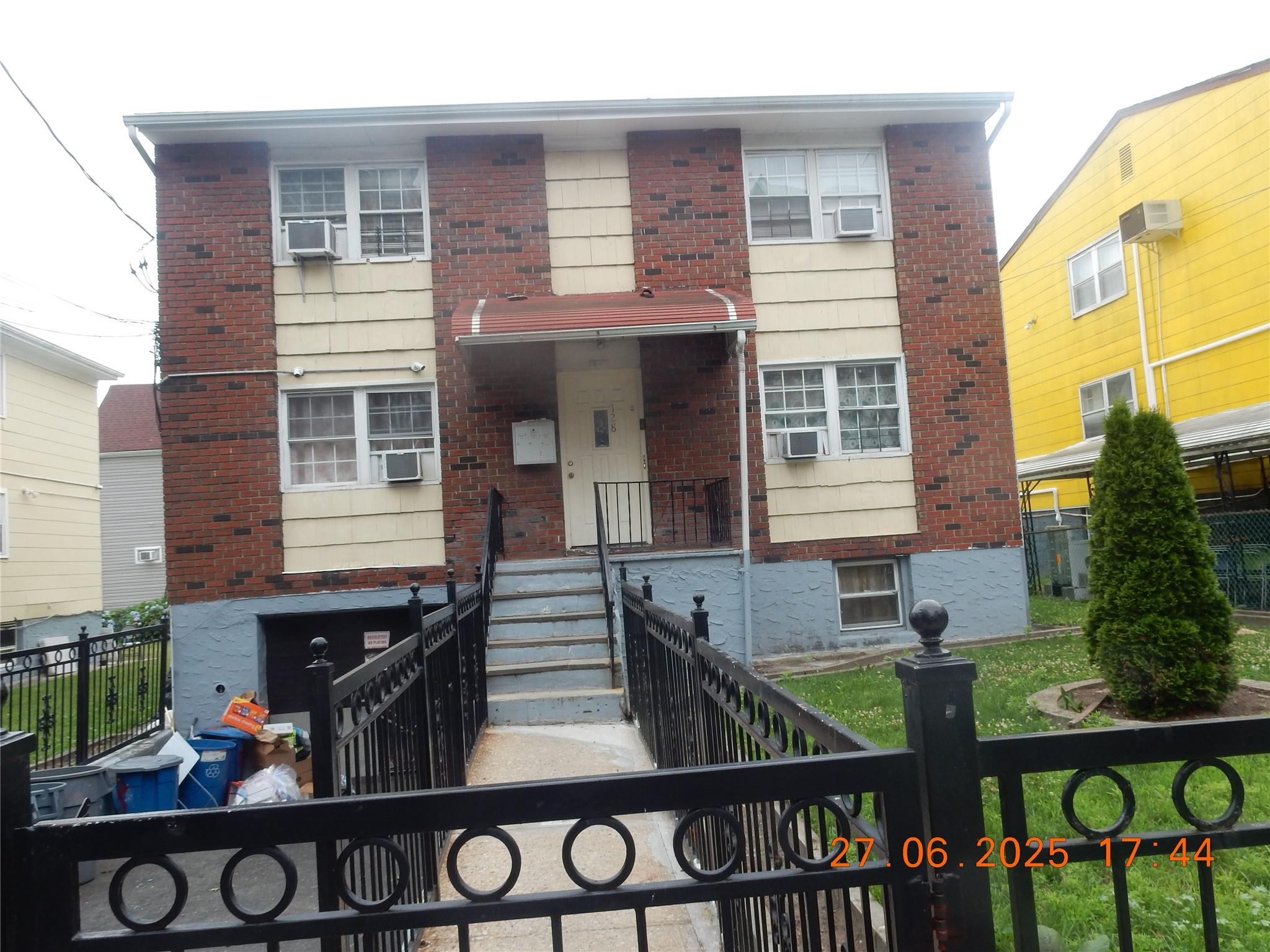 128 E. 4th Street