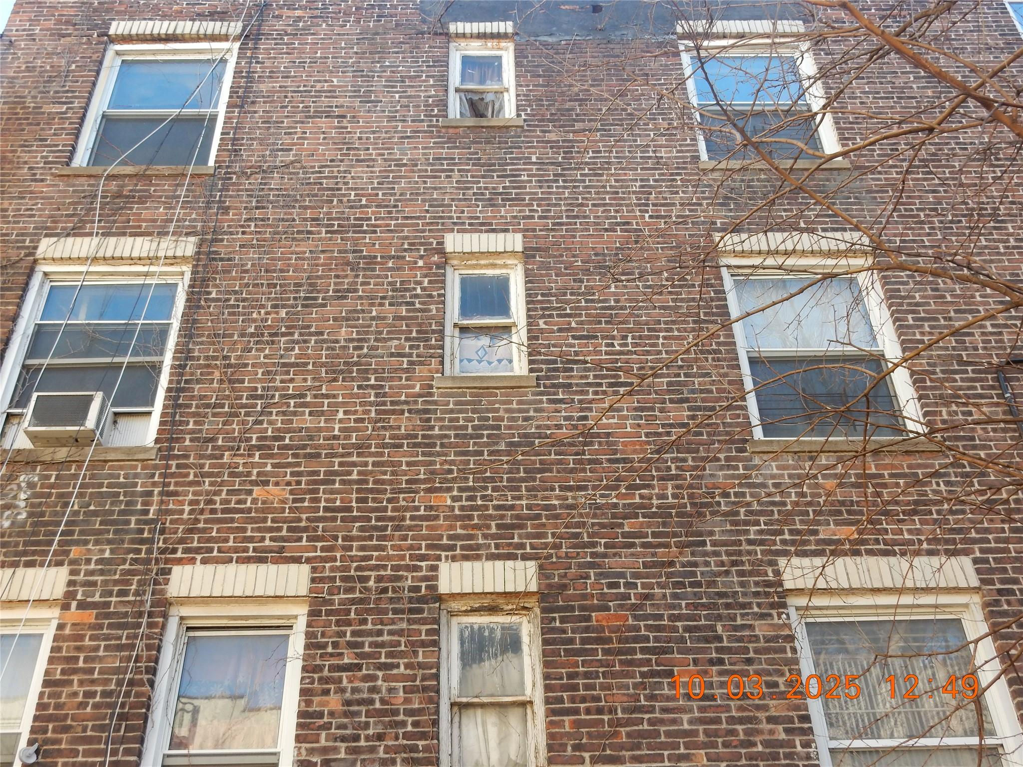 2257 Hampden Pl Unit: 2