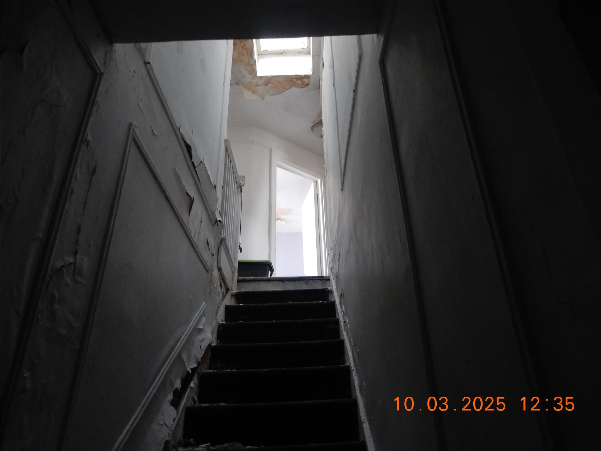 2257 Hampden Pl Unit: 2