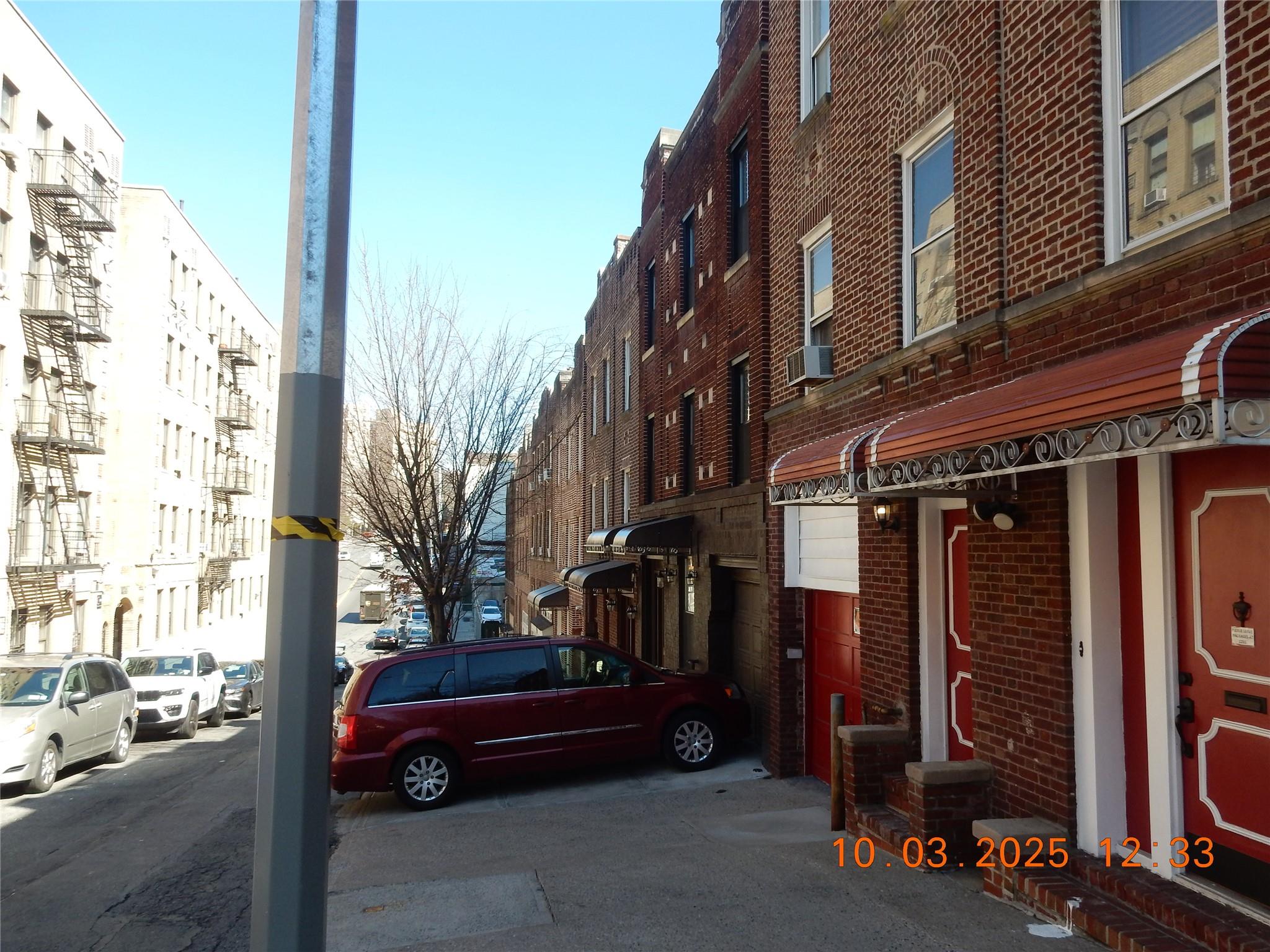 2257 Hampden Pl Unit: 2