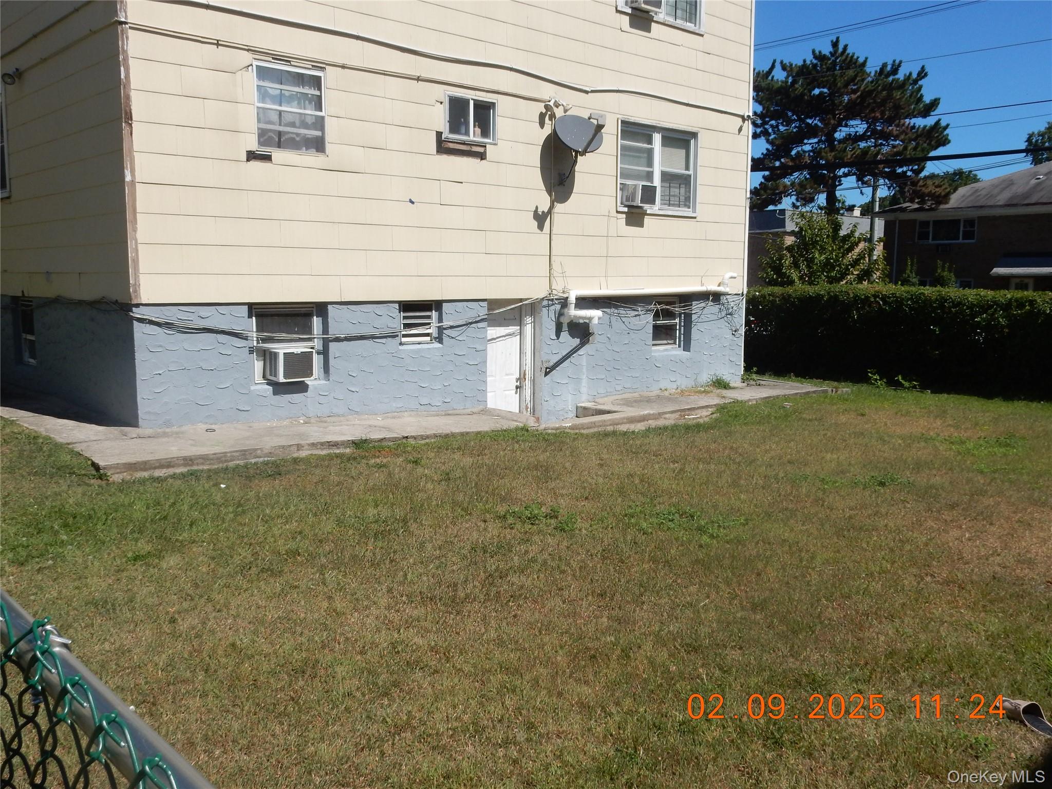 132 Street E Unit: 2