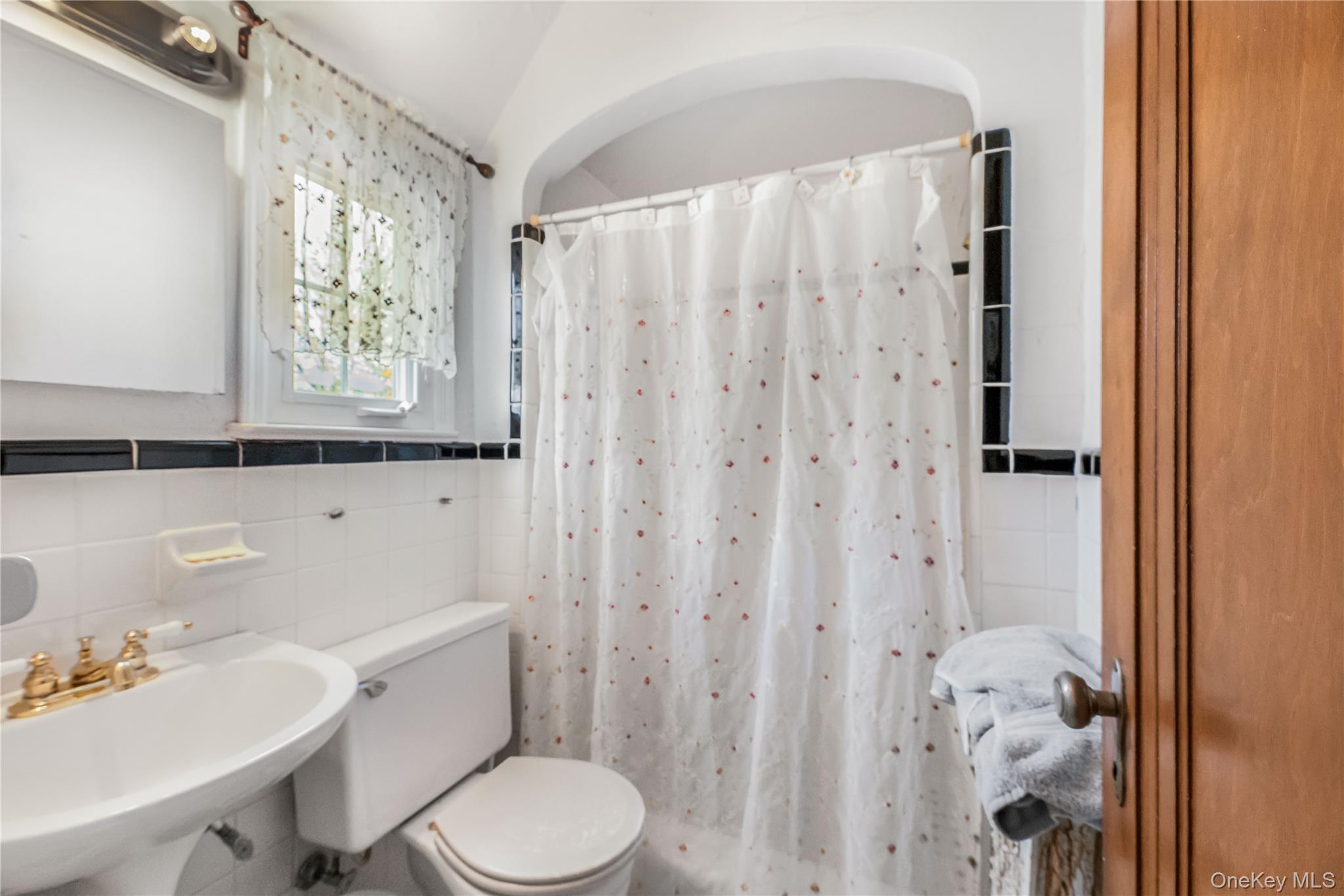 85 Frederick Place Unit: mount Vernon, NY 10550