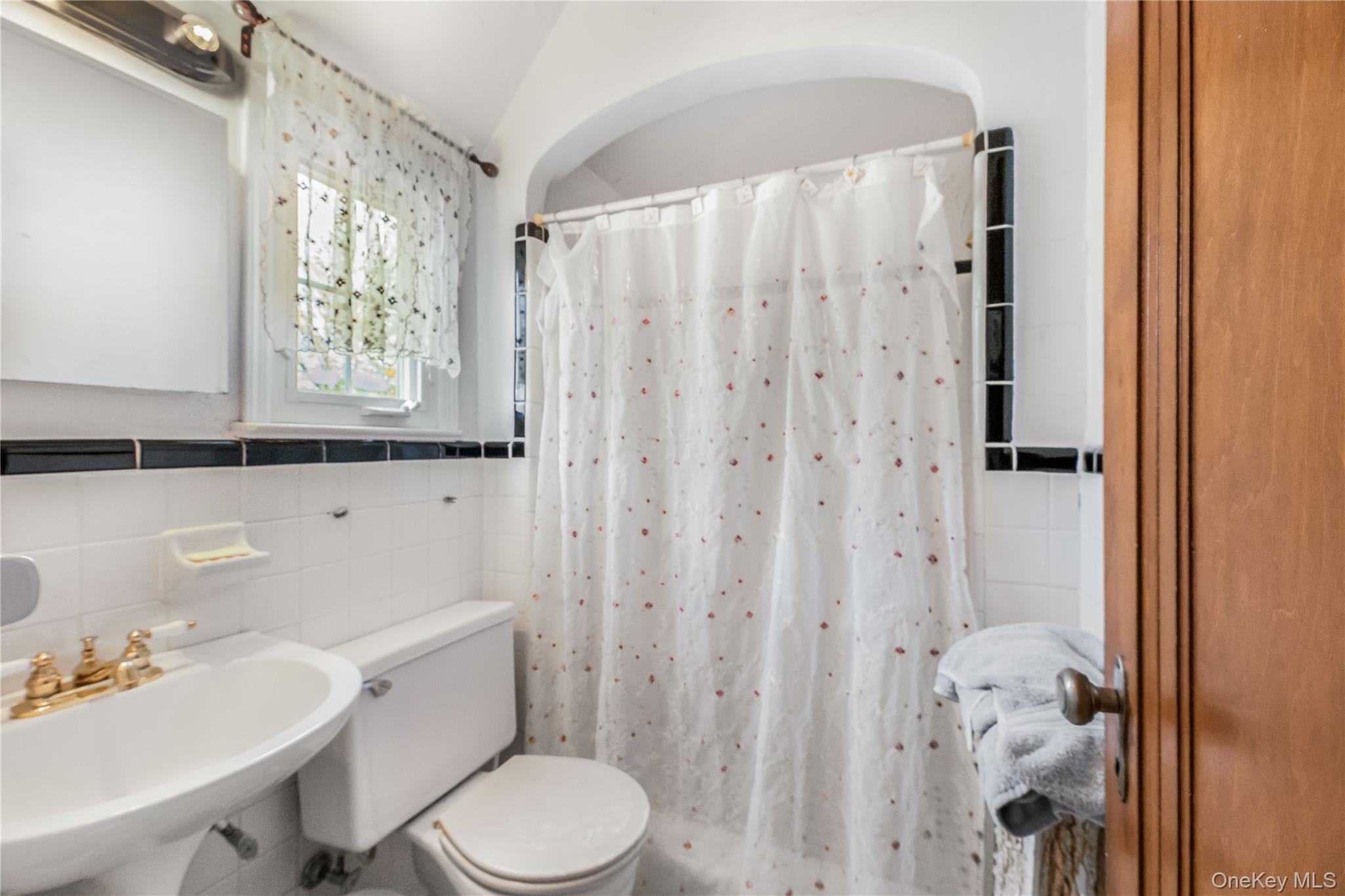 85 Frederick Place Unit: mount Vernon, NY 10550