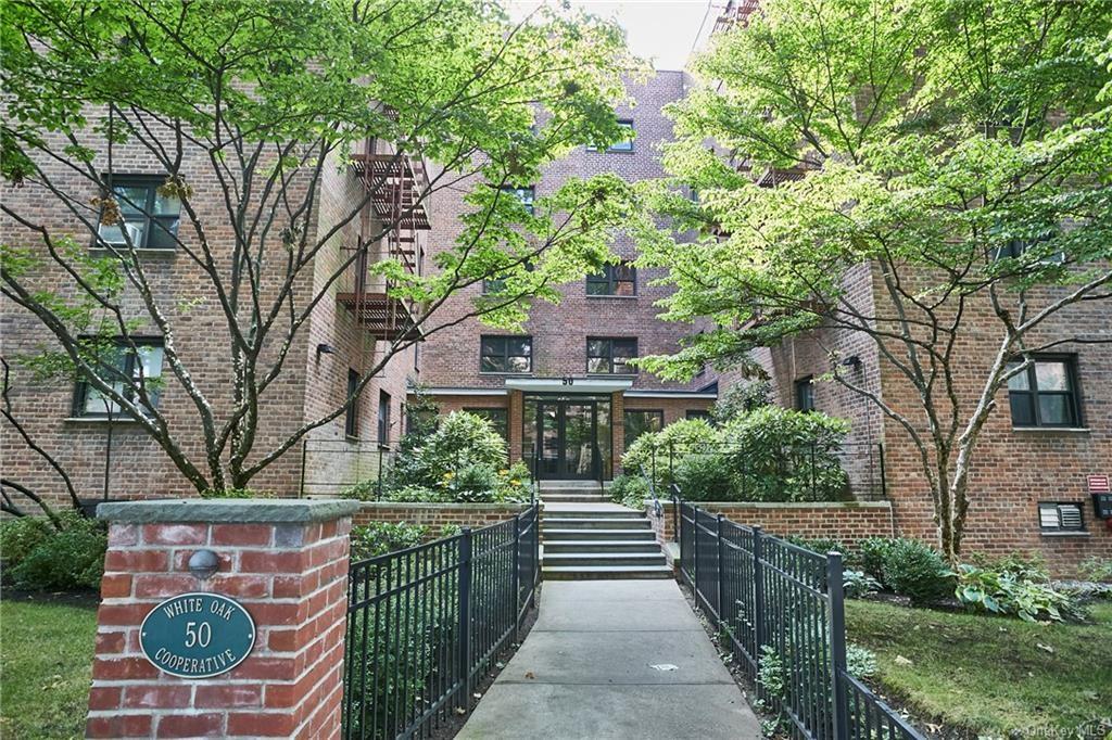 50 White Oak Street Unit: 5-A