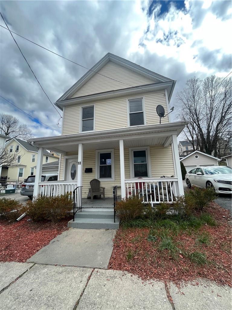 18 Tompkins Avenue