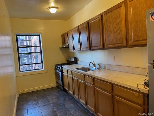 590 E Third Street Unit: 4O