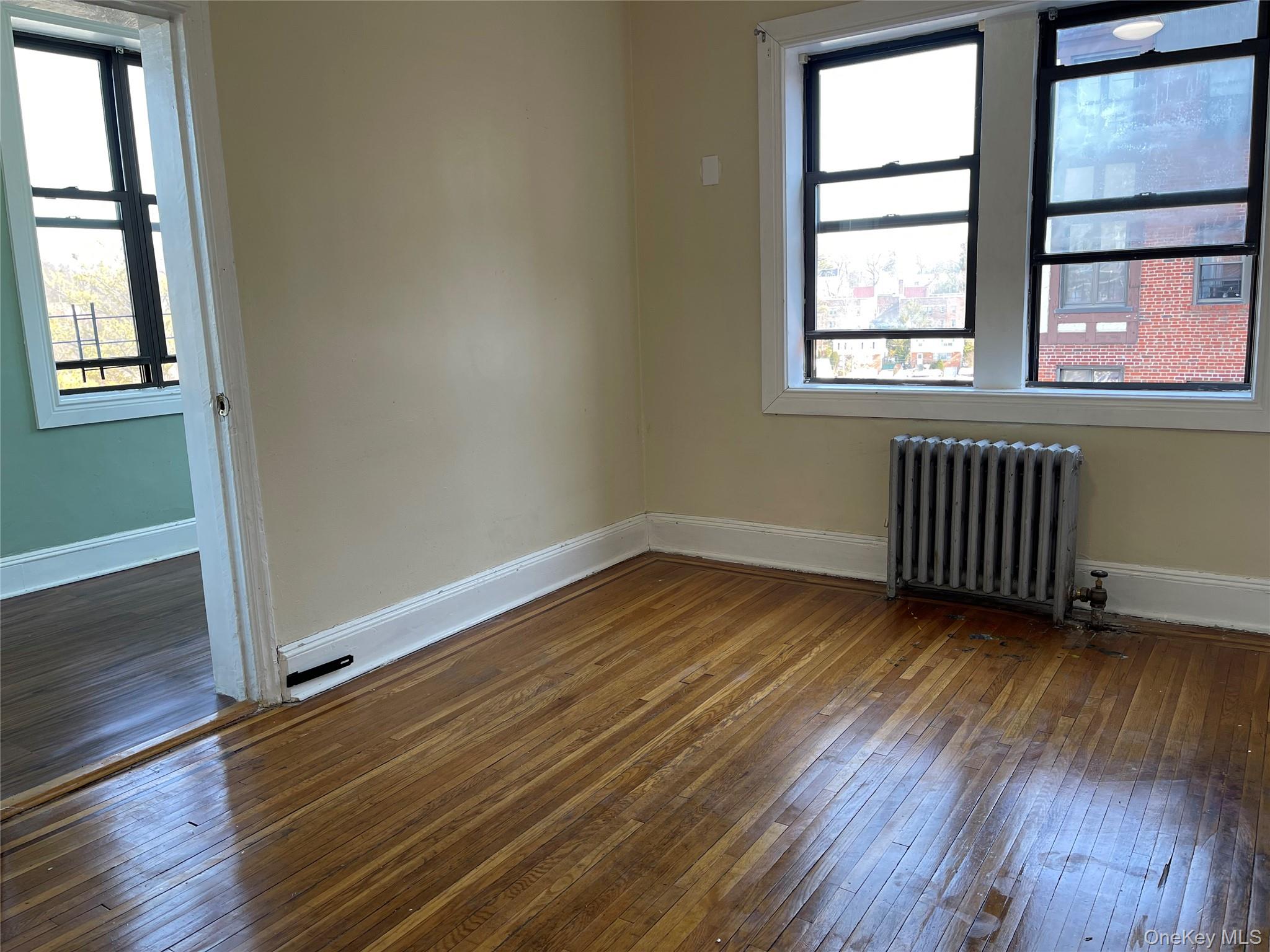 590 E Third Street Unit: 4O