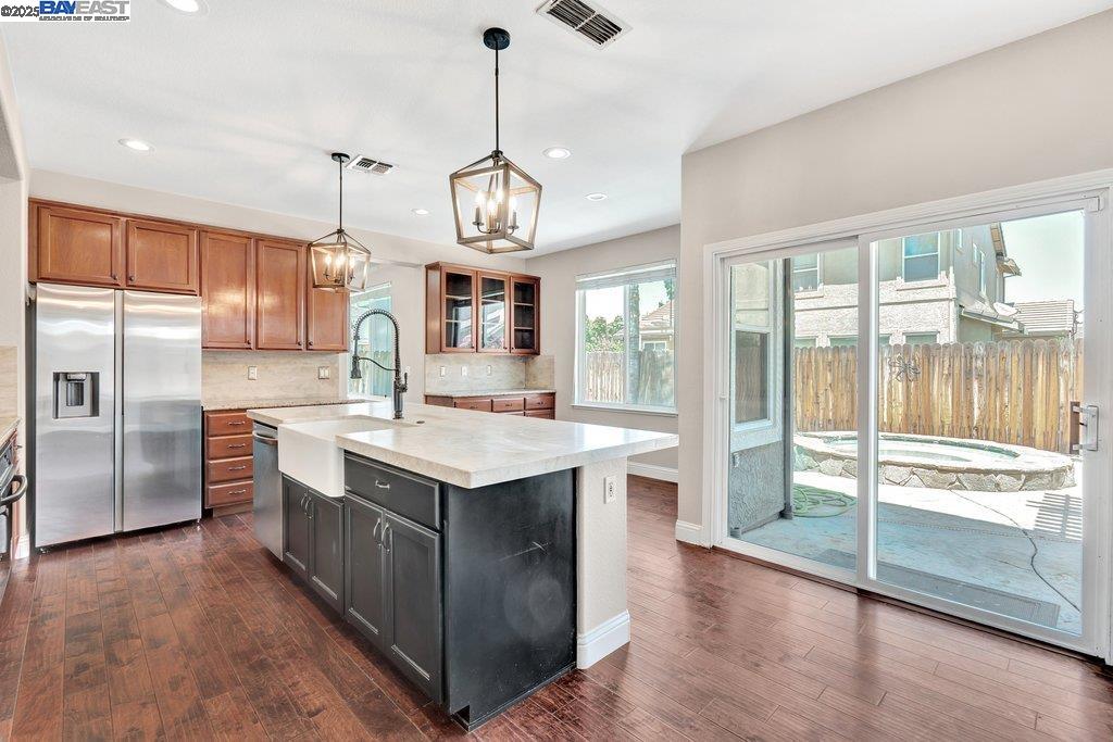 2315 Sabrina Way