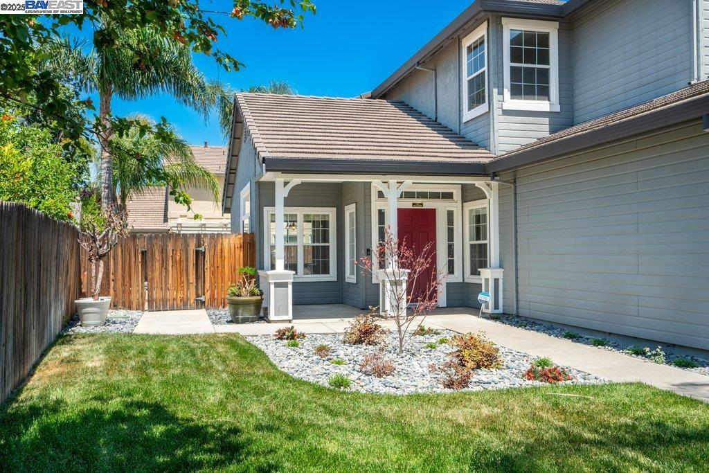 2315 Sabrina Way