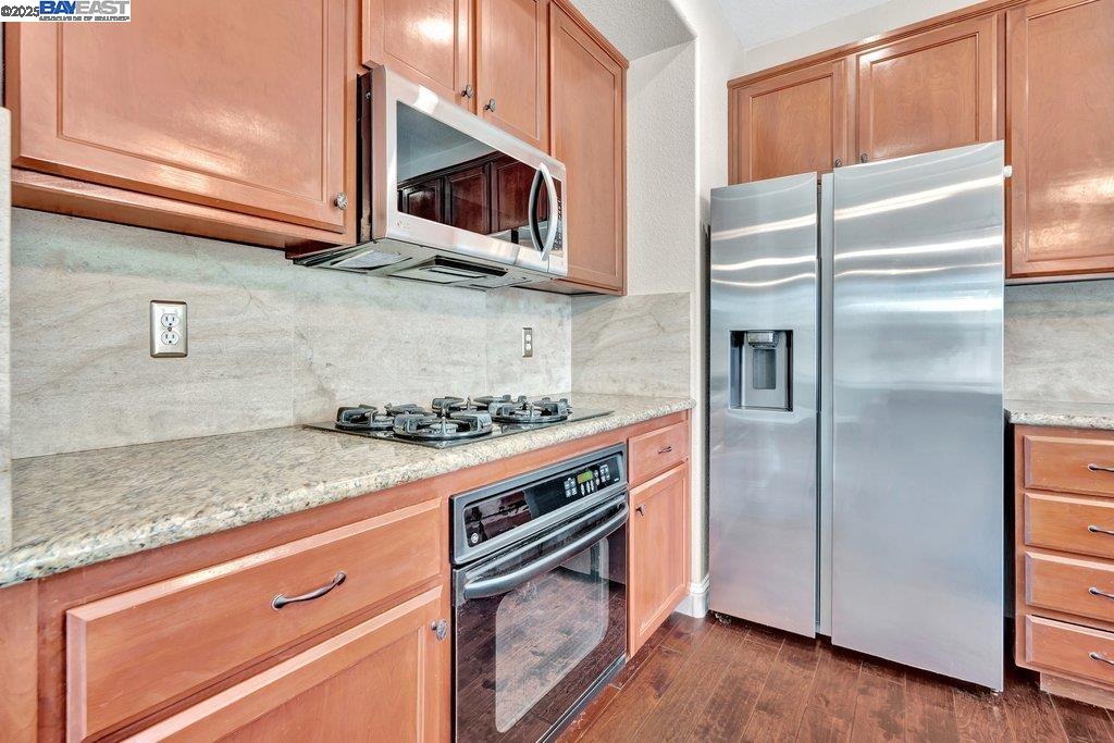 2315 Sabrina Way