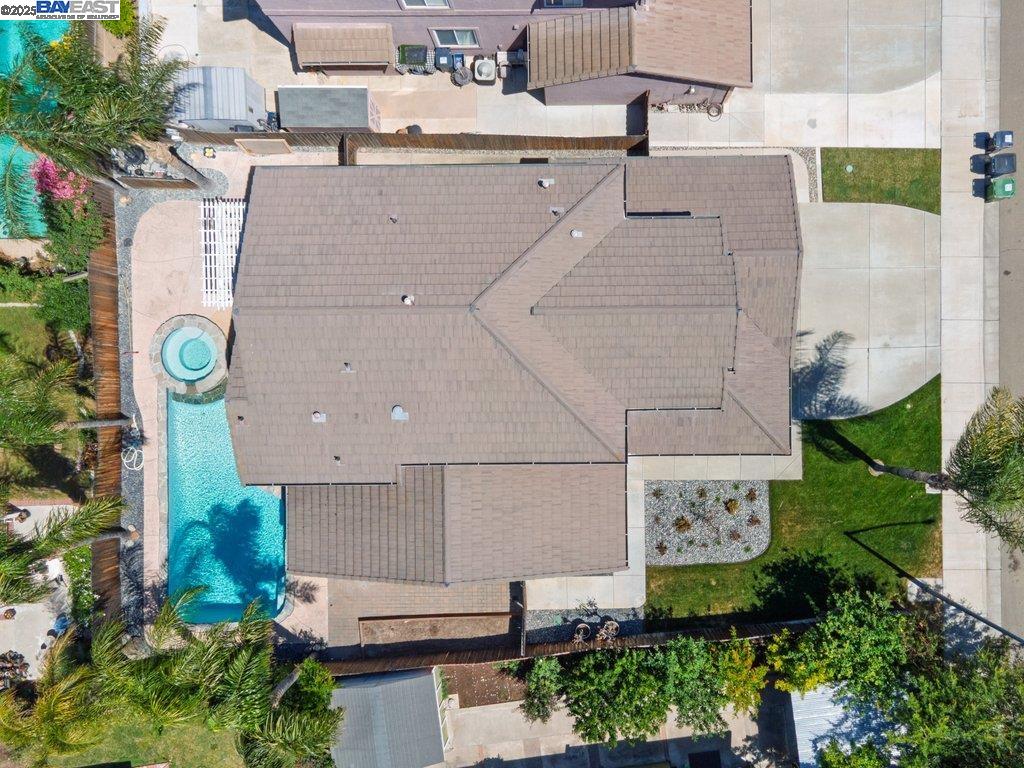 2315 Sabrina Way