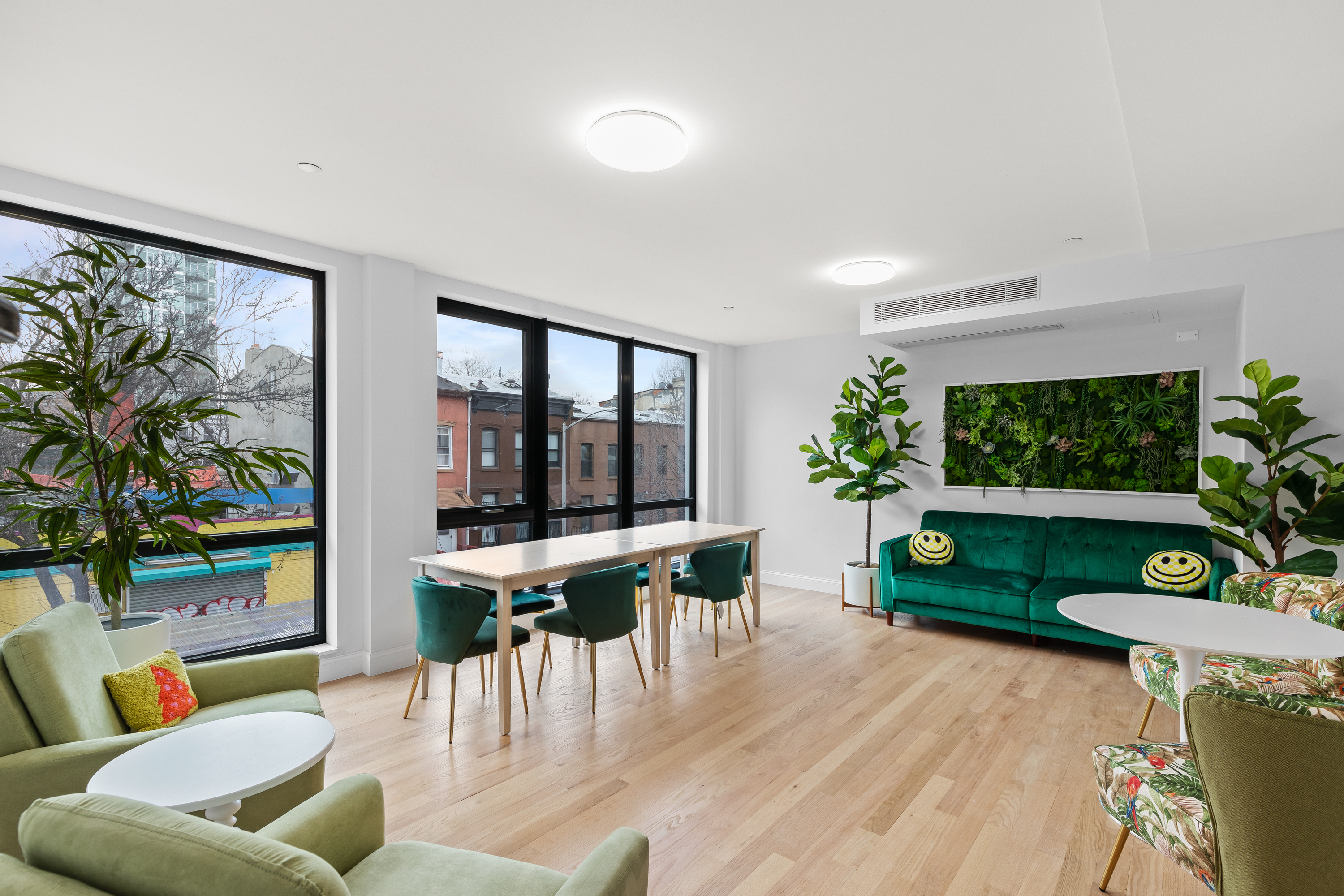 501 MYRTLE Avenue 2B