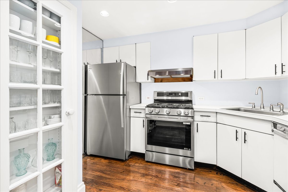 1 W 67TH Street 2E