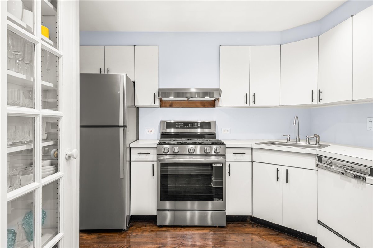 1 W 67TH Street 2E