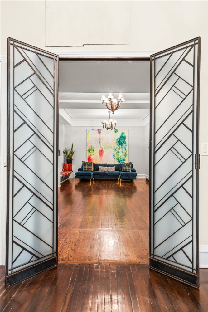 1 W 67TH Street 2E