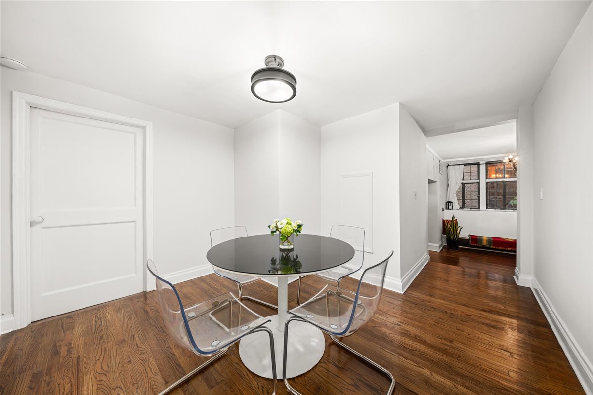 1 W 67TH Street 2E
