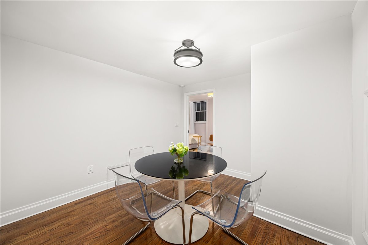 1 W 67TH Street 2E