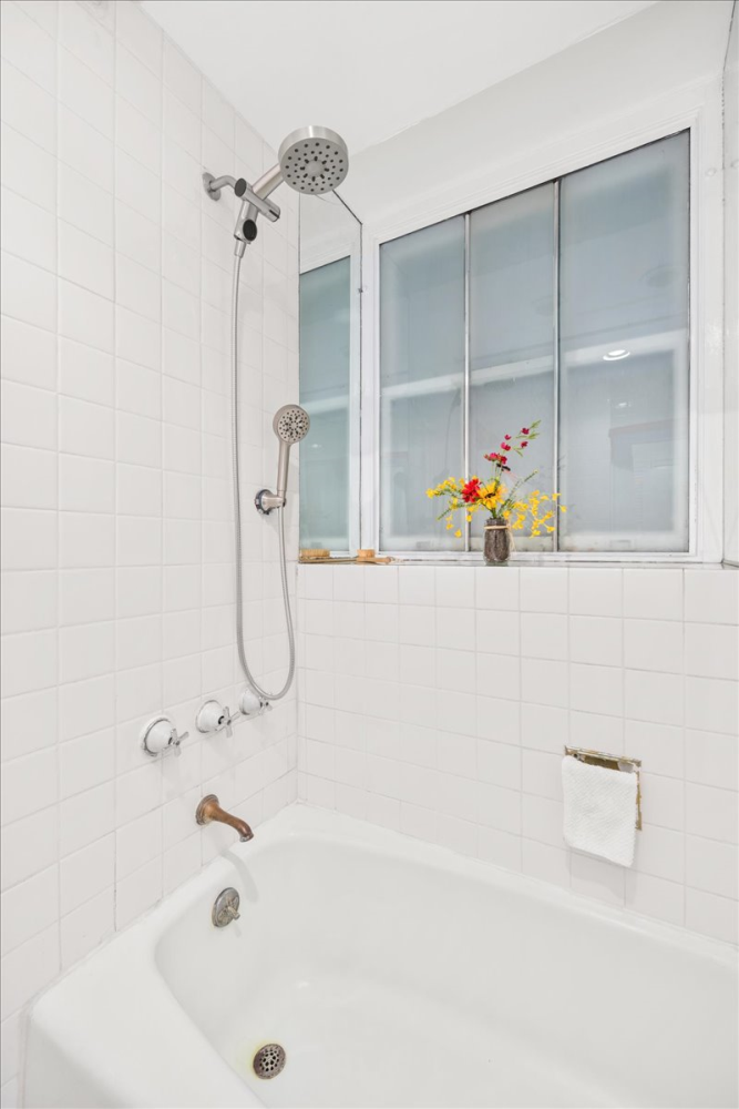 1 W 67TH Street 2E