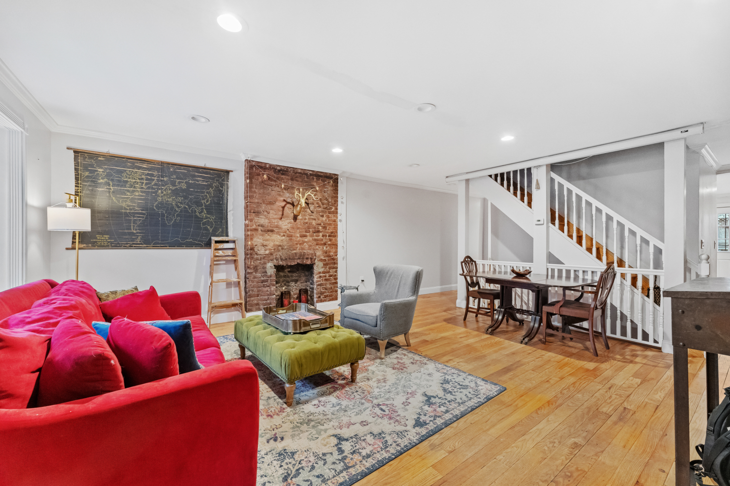 397 BAINBRIDGE Street