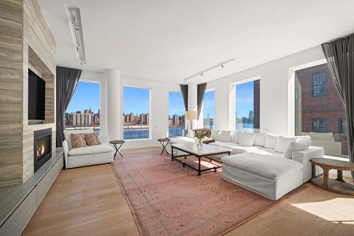 1 JOHN Street 9D