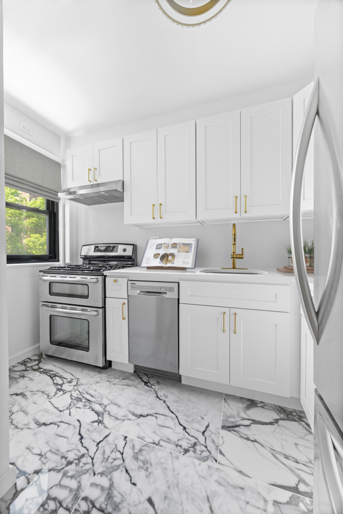 365 CLINTON Avenue 6F