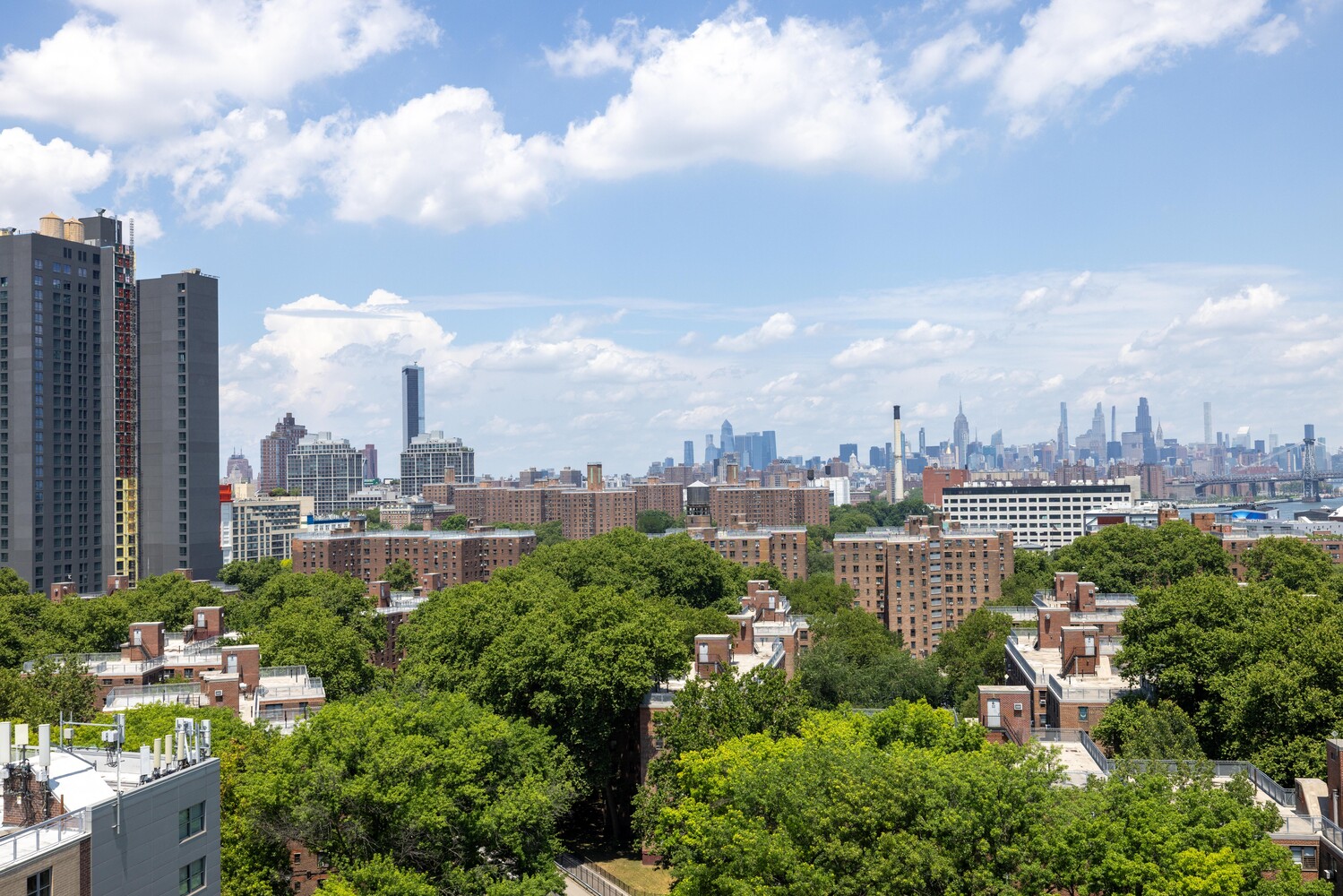 115 ASHLAND Place 16A