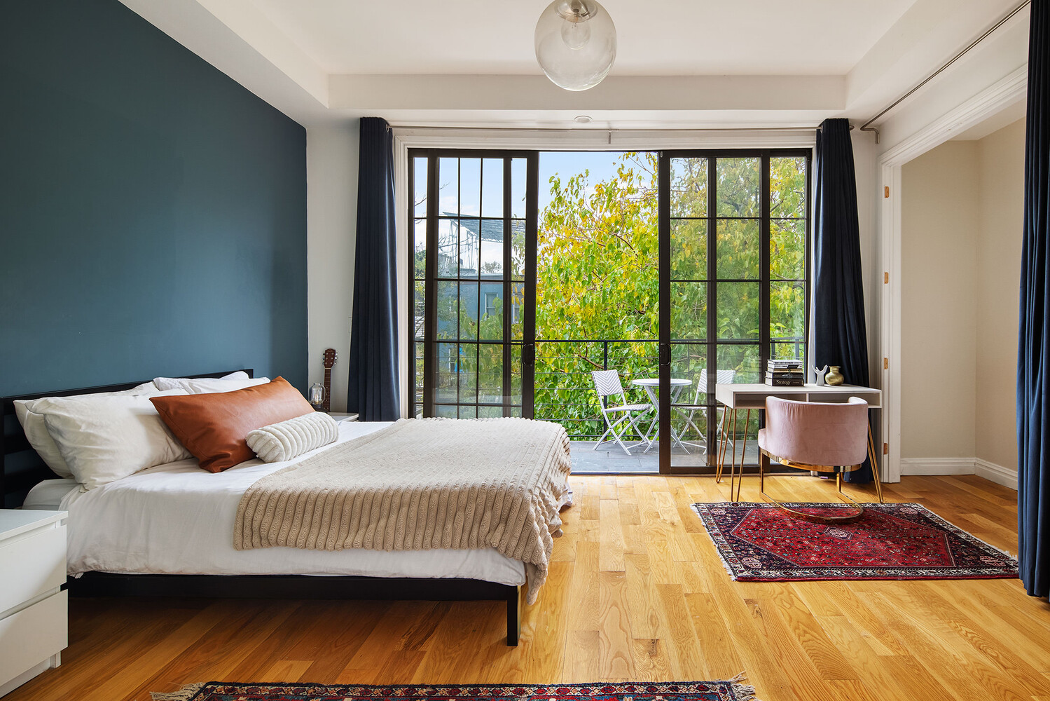 1324 JEFFERSON Avenue