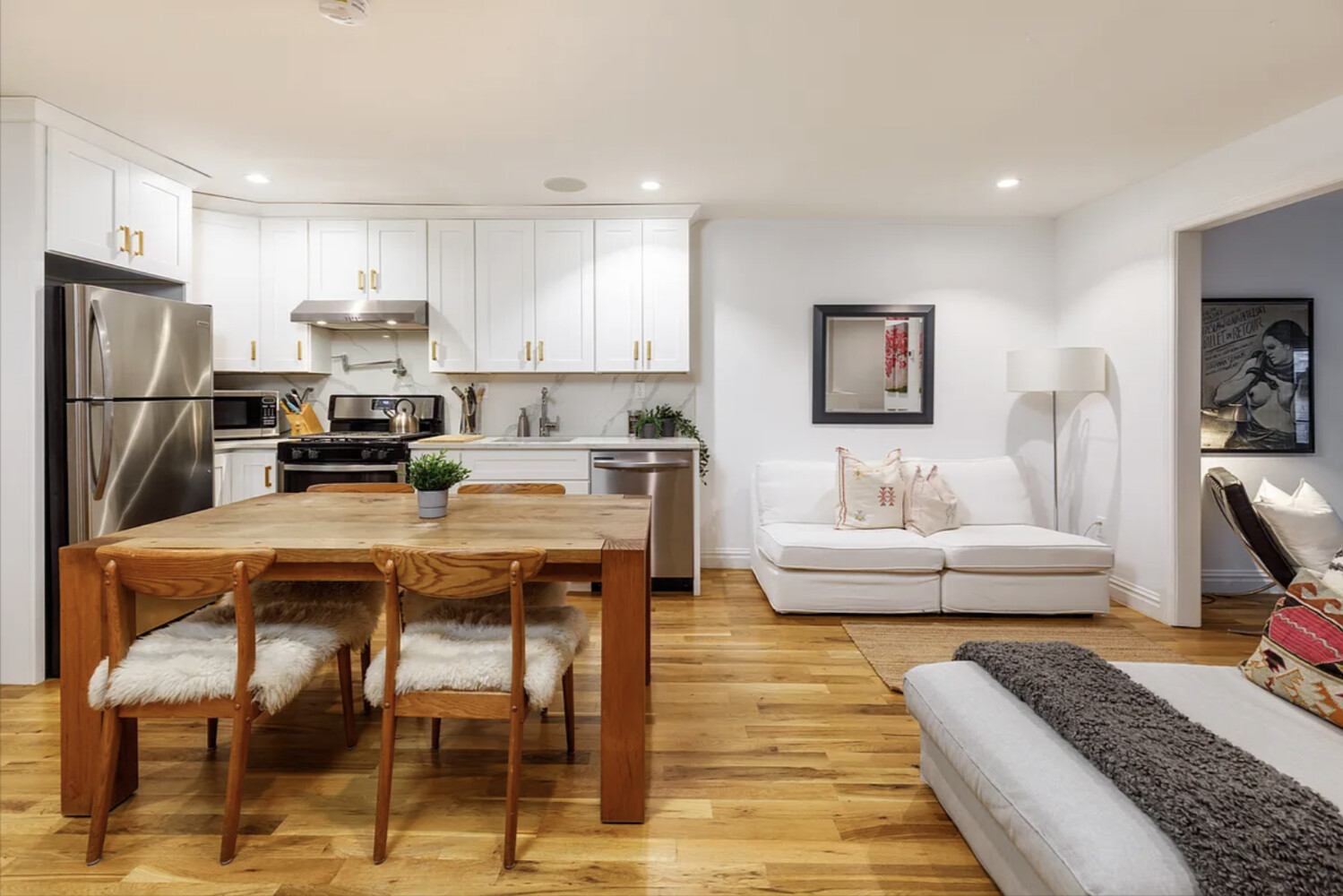 1324 JEFFERSON Avenue