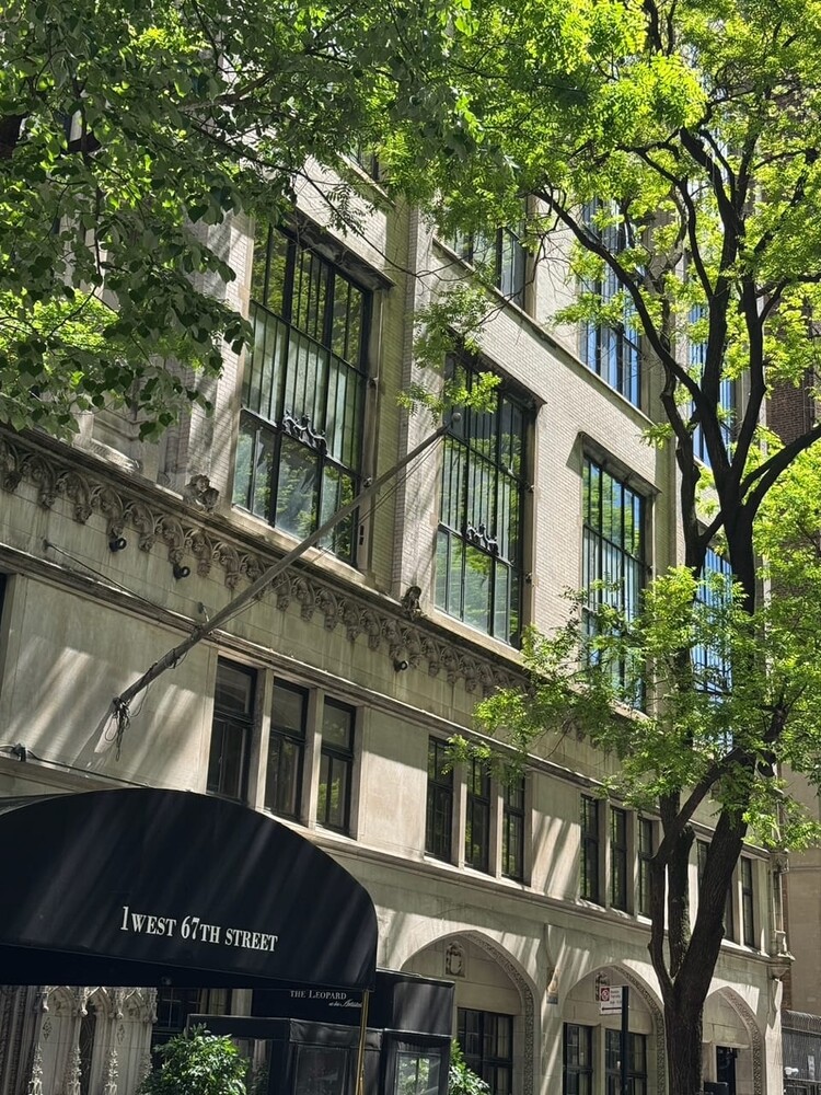 1 W 67TH Street 2E