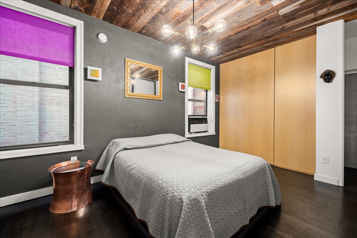 234 W 21ST Street 43