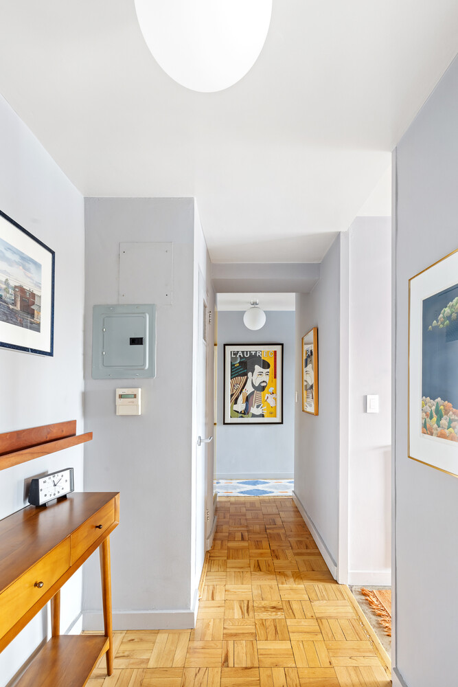 130 SAINT EDWARDS Street 10D