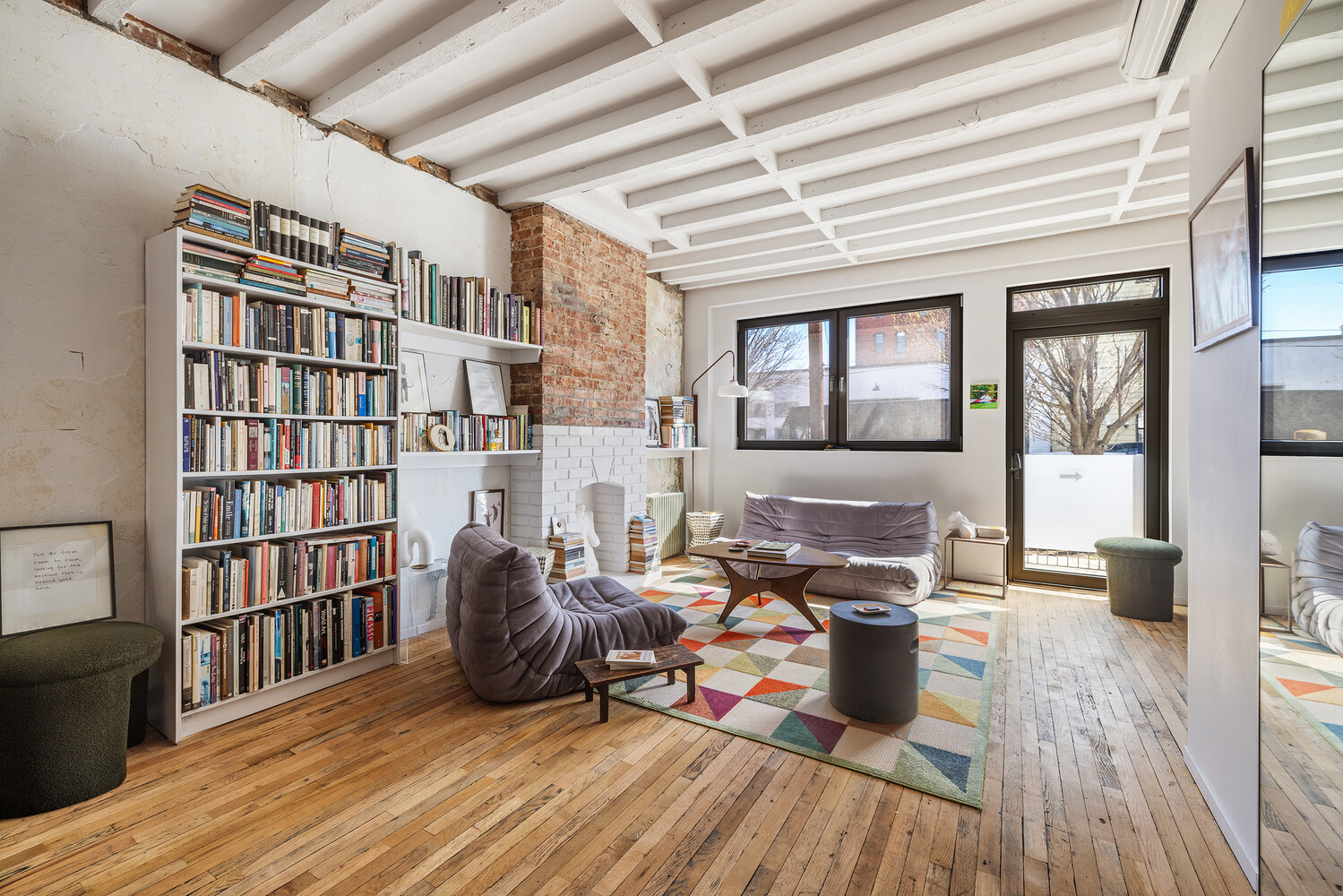 285A KINGSLAND Avenue