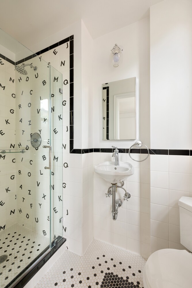 360 CLINTON Avenue 3T