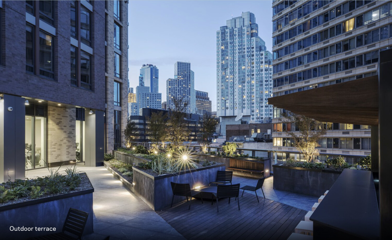 250 ASHLAND Place 45C