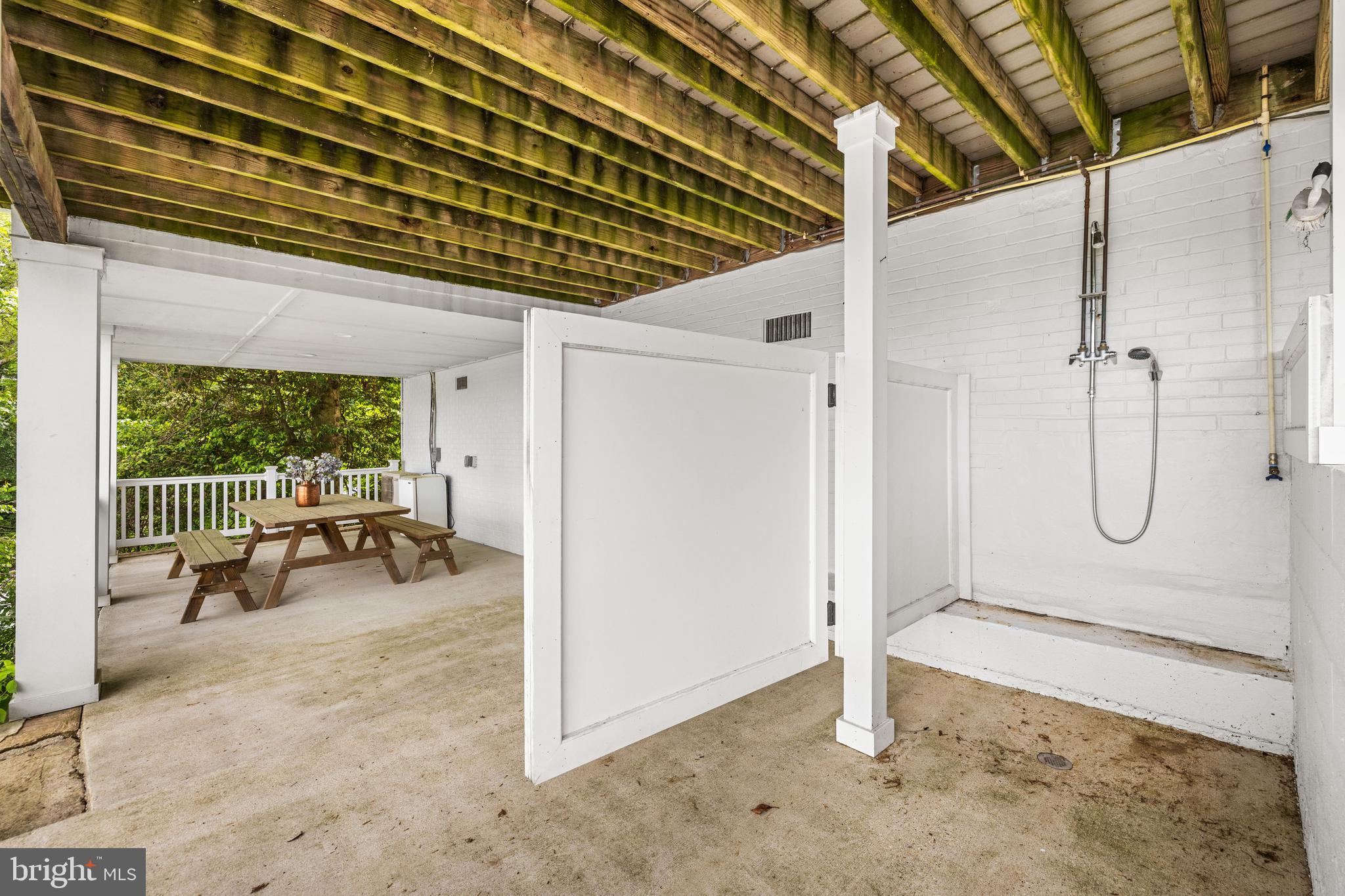 141 BOONE TRAIL