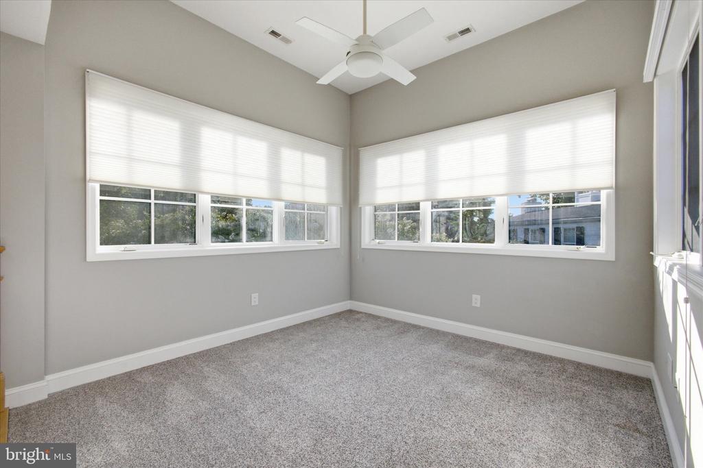 141 BOONE TRAIL