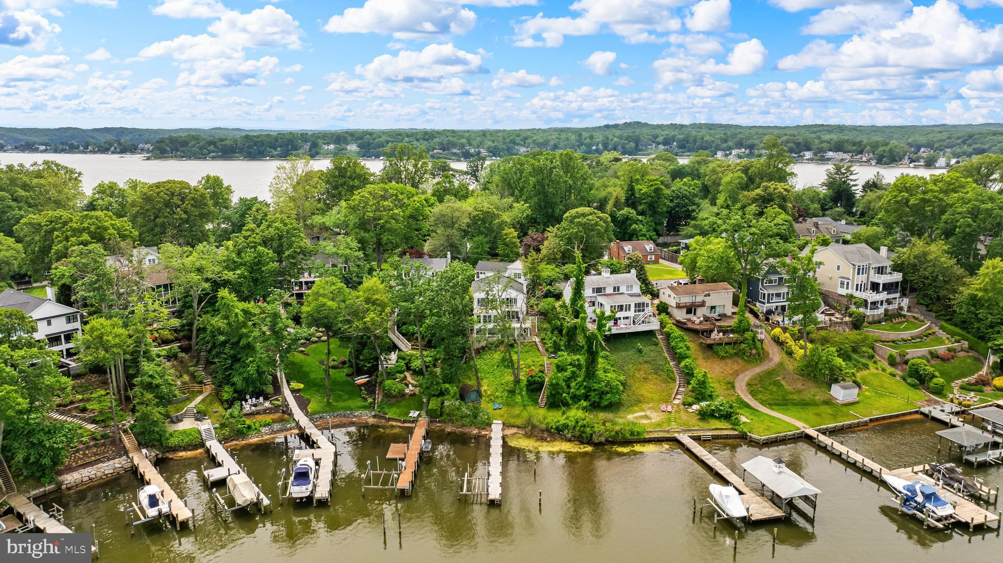 141 BOONE TRAIL