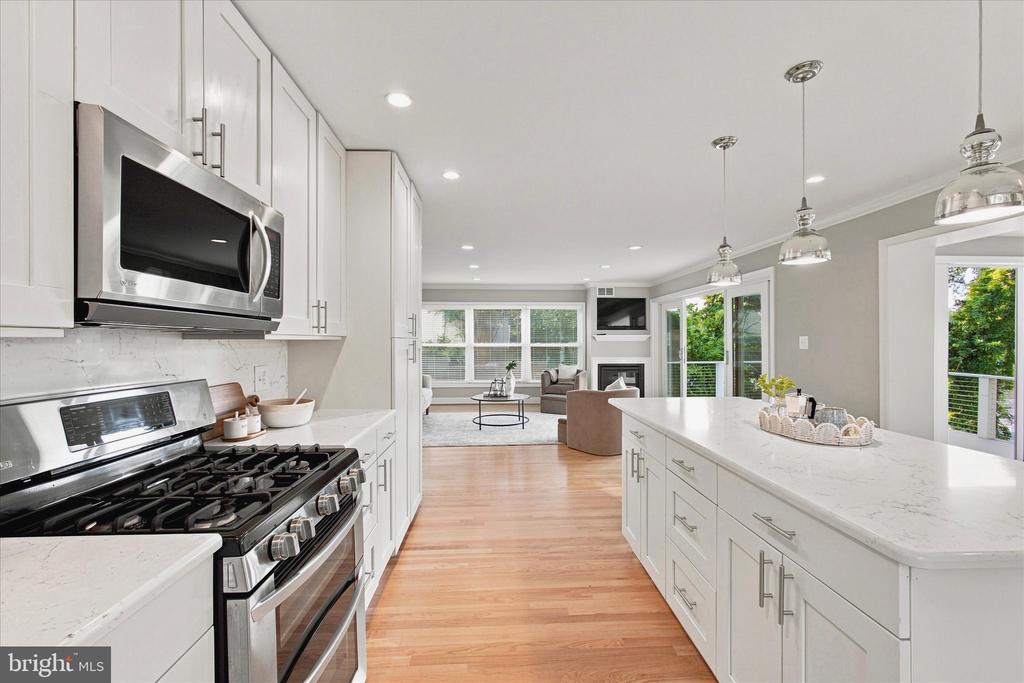 141 BOONE TRAIL