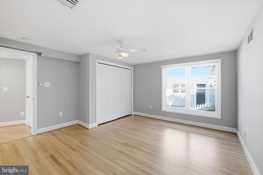 141 BOONE TRAIL