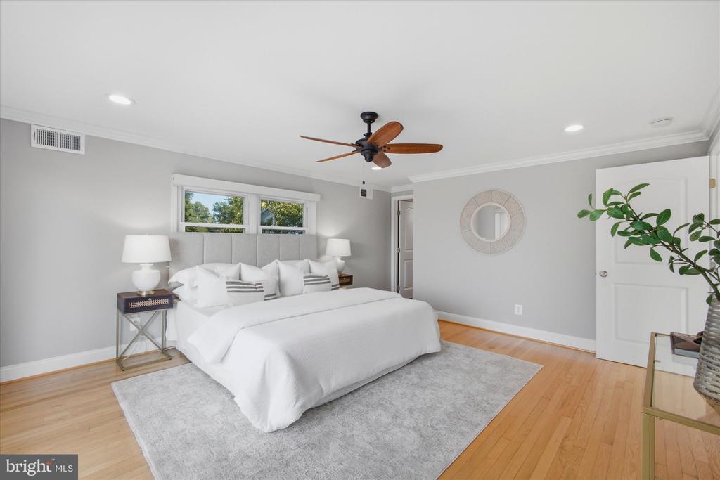 141 BOONE TRAIL
