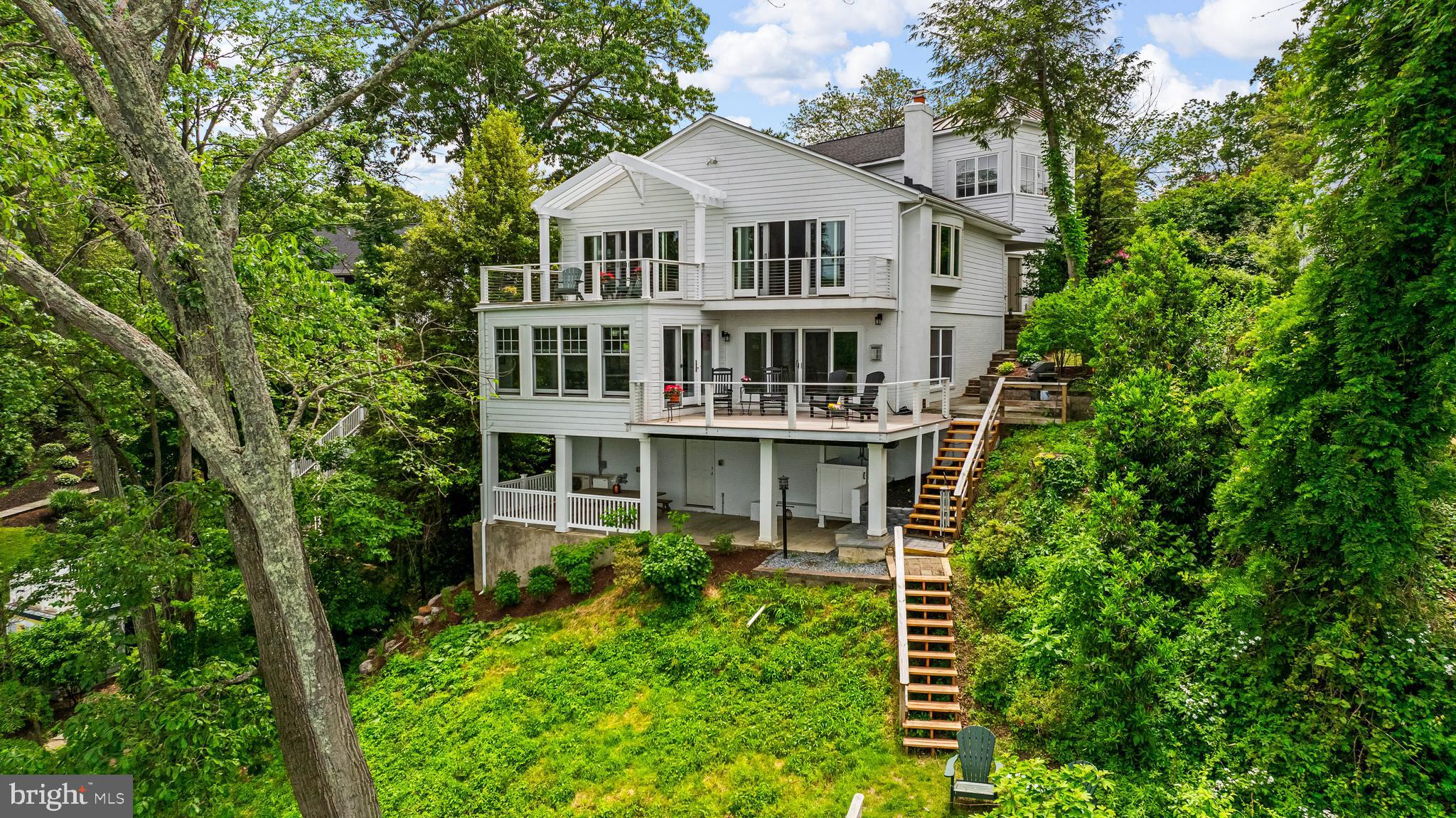 141 BOONE TRAIL