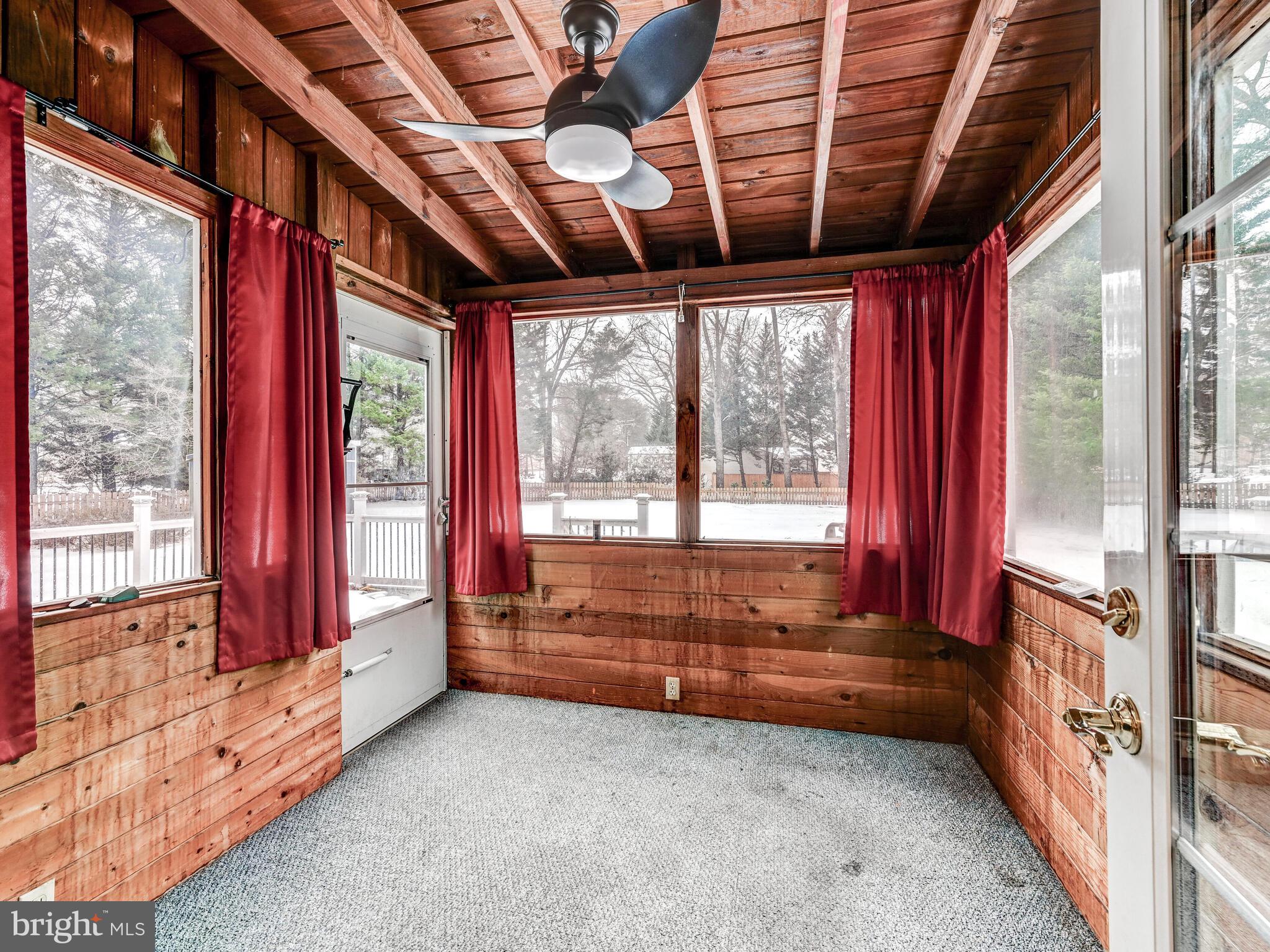 1301 WATER OAK DRIVE